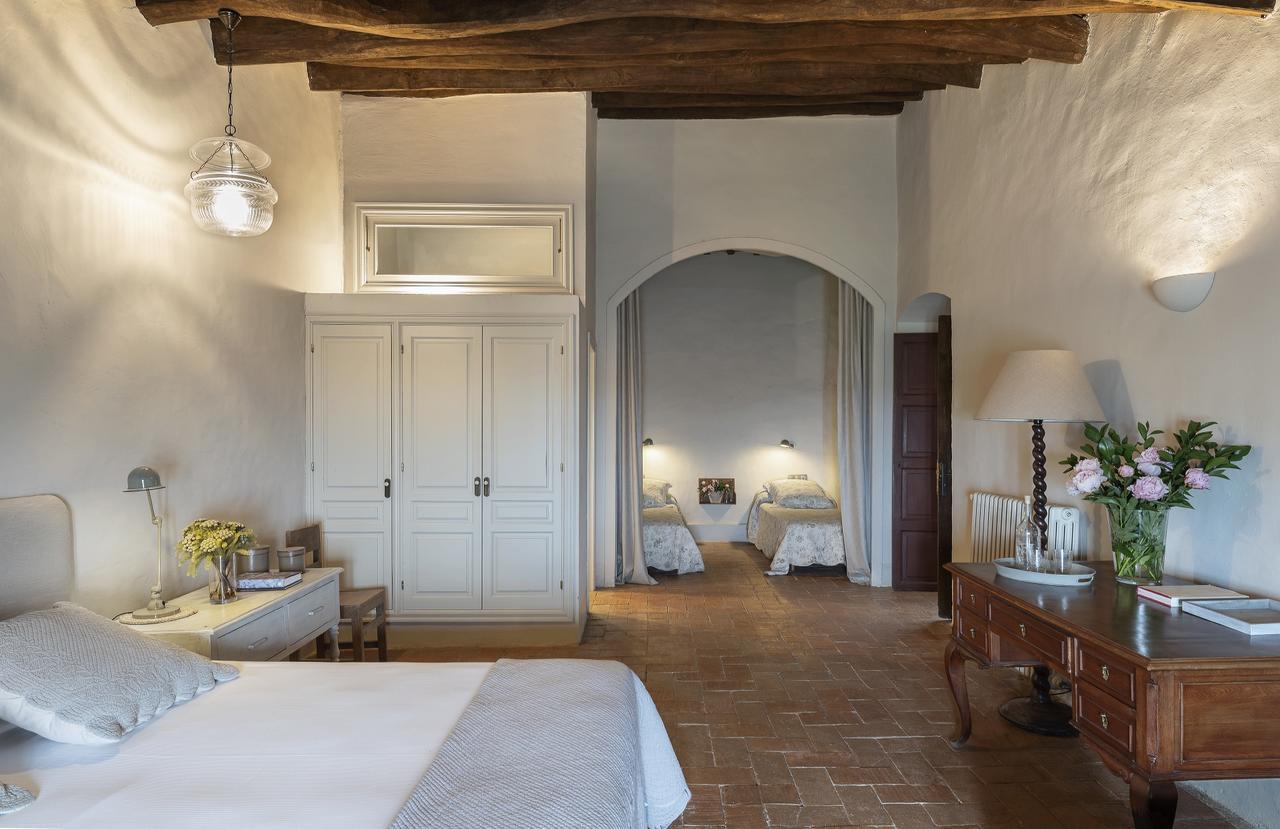 Hotel Mora De Dalt
