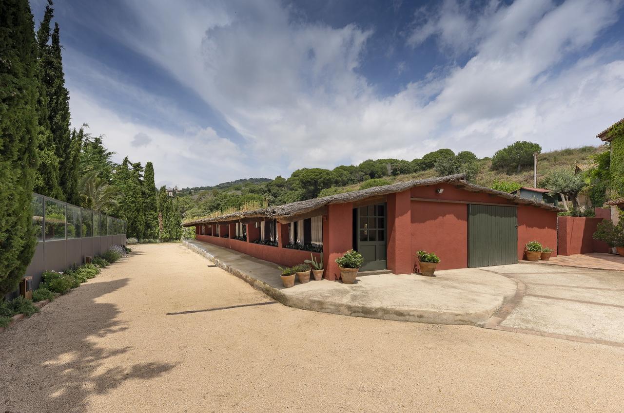 Hotel Mora De Dalt 3*